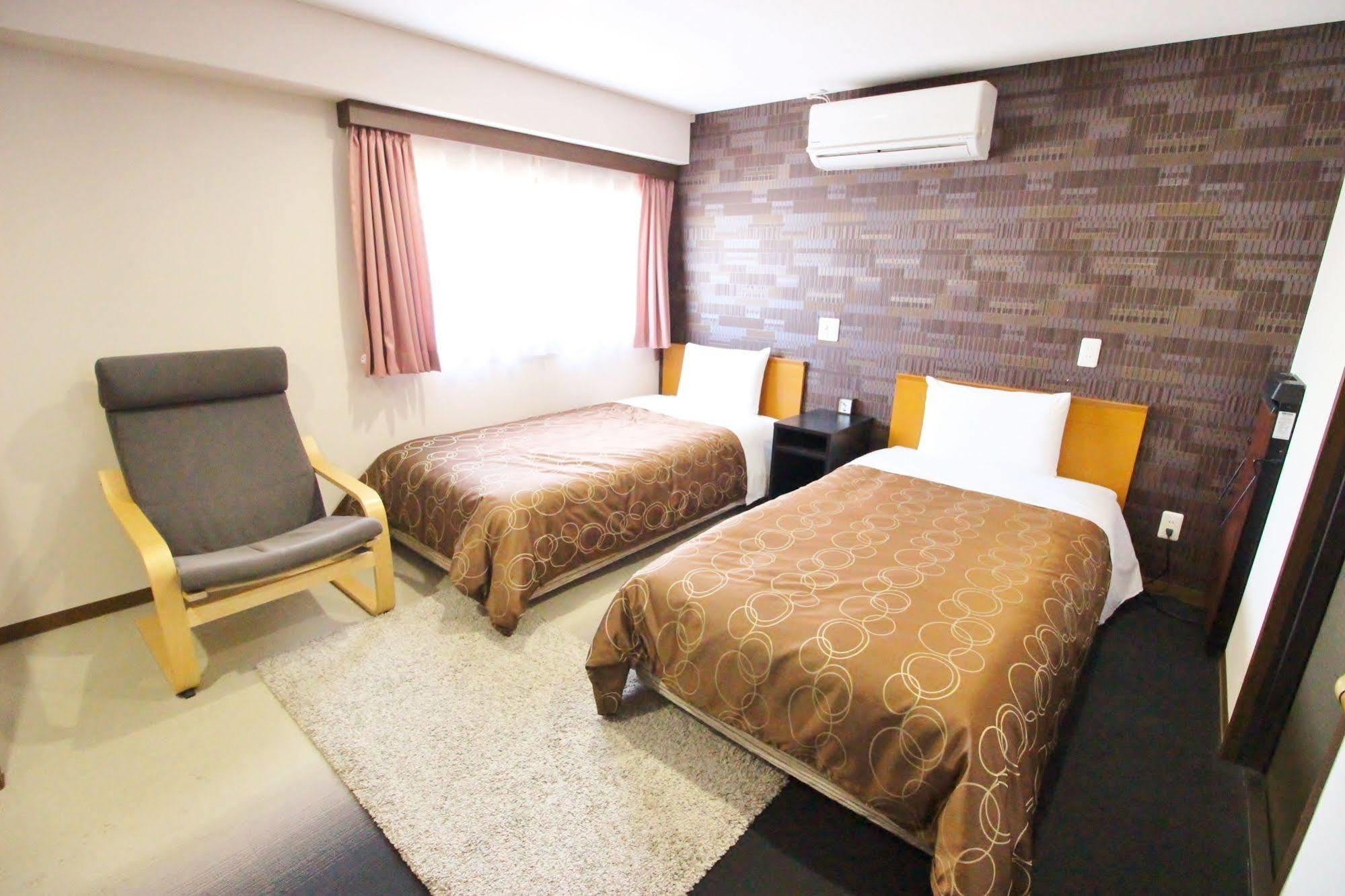 Business Hotel Ban Токио Экстерьер фото